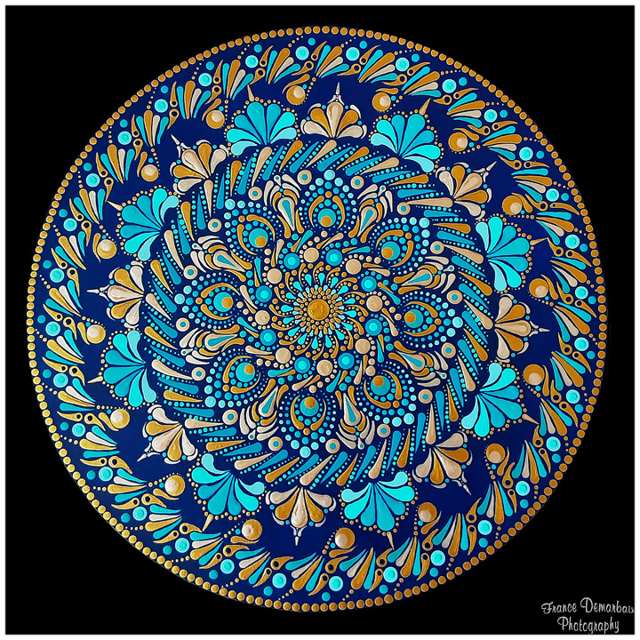 MANDALA 106 - bois 40cm diam